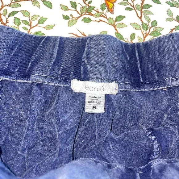 Women’s Acid Wash A Line Skirt - Picture 4 of 5